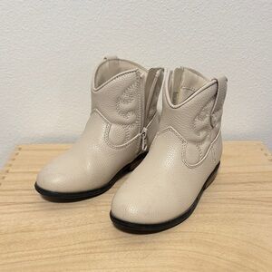Cat & Jack Cream Kids' Boots